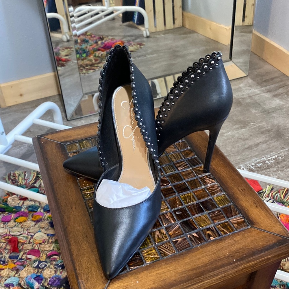 Like New! Jessica Simpson High-back Studded Stilettos